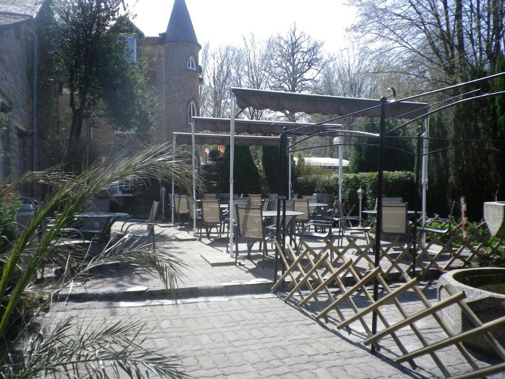 Hotel Ermitage Du Moulin Labotte Haybes Exterior foto