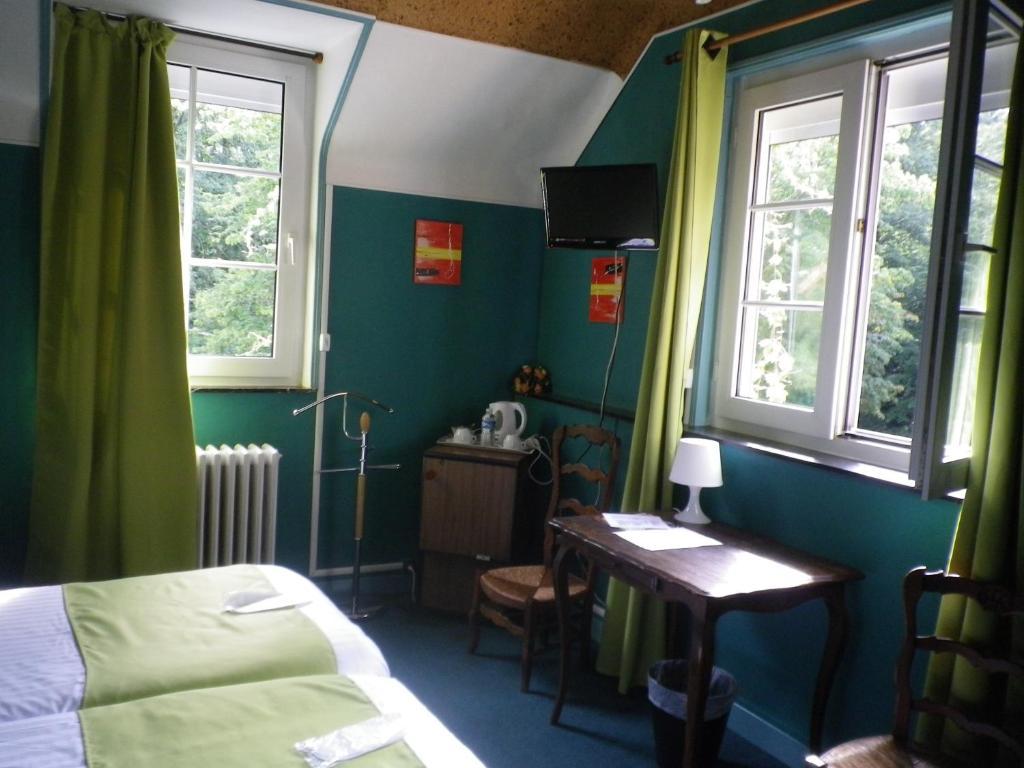 Hotel Ermitage Du Moulin Labotte Haybes Habitación foto