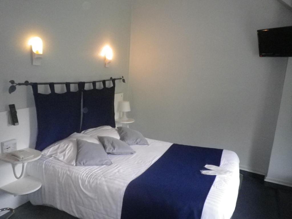 Hotel Ermitage Du Moulin Labotte Haybes Habitación foto